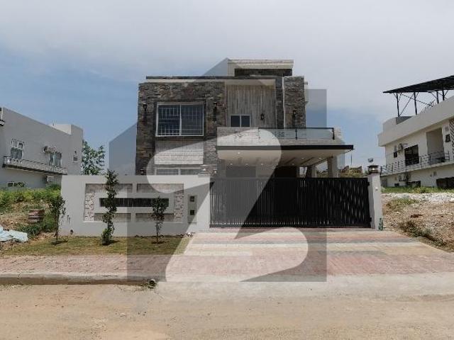 Ideal Prime Location 13 Marla House Has Landed On Market In DHA Phase 3 Block B, Islamabad DHA Phase 3 Block B