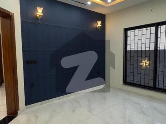 Ideal Prime Location House For sale In Central Park Block G