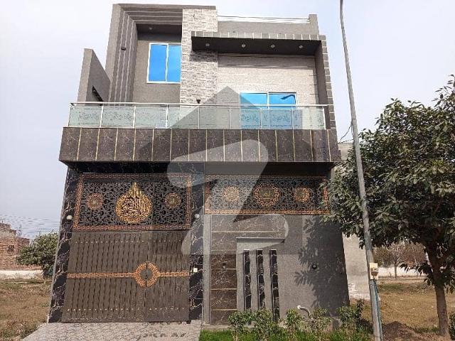 Ideal Prime Location House Is Available For sale In Faisalabad