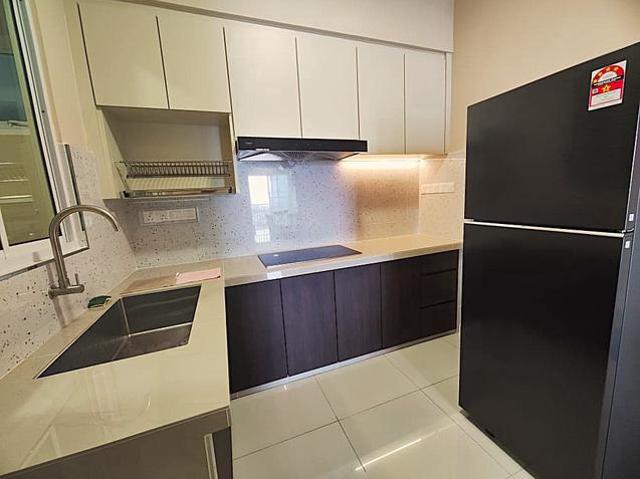 Ideal Residency 928sqft 2 carpark Fully Furnished Gelugor USM Nego