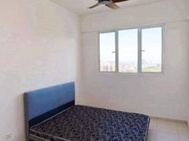 Ideal Residency Gelugor Nr Usm partially Furnished 1 Carpark