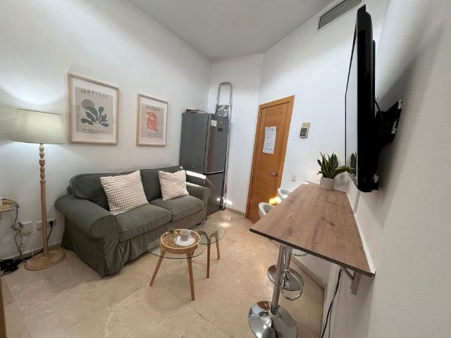 Ideal room for students in Sol