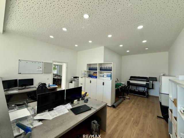 Ideale Gewerbeliegenschaft für Logistik & Produktion mit Büro und Wohnung