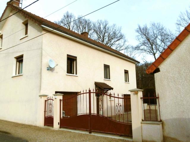 Idéale maison de famille à la campagne ! 109m² Cronat