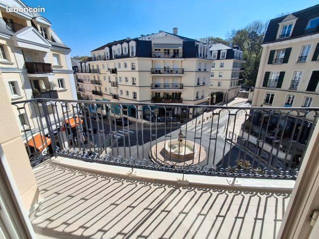 Idéalement placé 2 pièces 50m² balcon parking