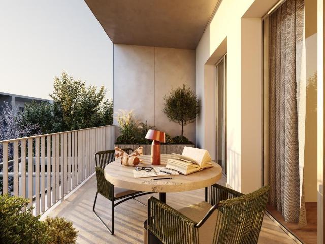 IDEALEMENT SITUE A CAGNES SUR MER SUPERBE T2 TRAVERSANT EN ETAGE ELEVE + TERRASSE 2 pièces, 45 m²