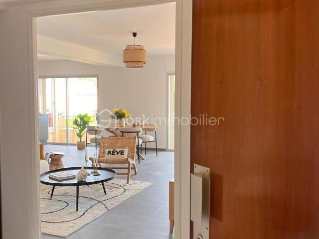 Idéalement situé, très bel appartement T4 vue mer