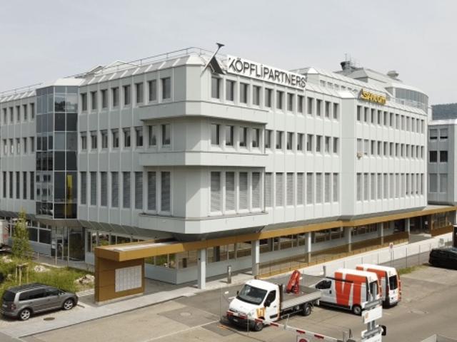 Idealer Standort für Labor/Showroom oder verarbeitendes Gewerbe 130 m2 oder 179 m2