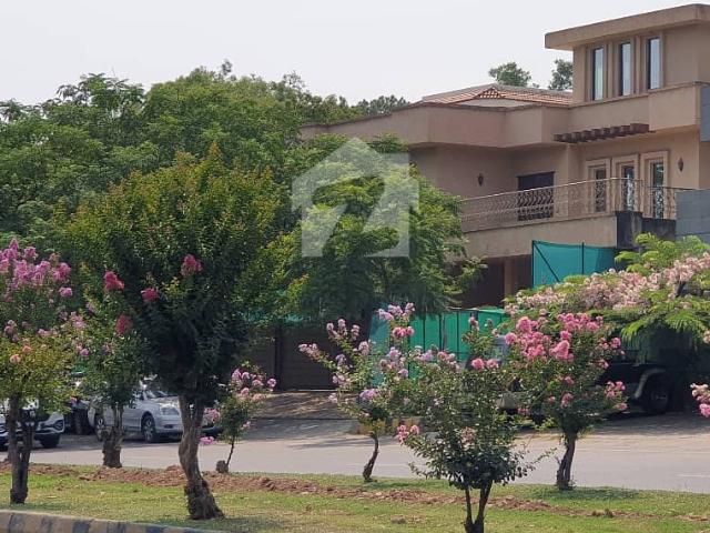 Ideally Located Beautiful House In The Heart Of Upscale Islamabad