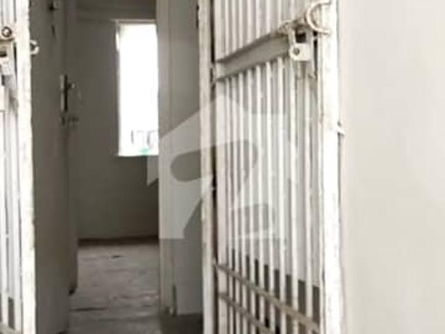 Ideally Located Flat Of 750 Square Feet Is Available For Sale In Karachi