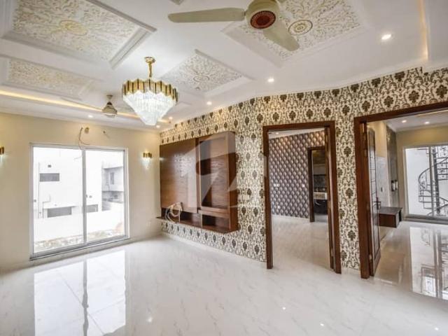 Ideally Located House For Sale In Main Boulevard DHA Defence Available