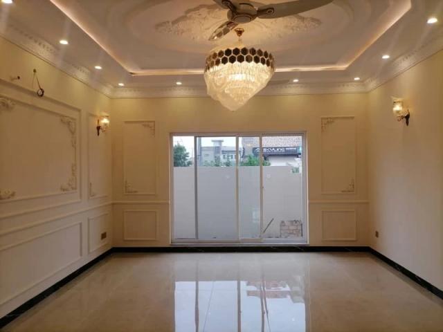 Ideally Located House Of 10 Marla Is Available For sale In State Life Lahore State Life Housing Society ID 86143