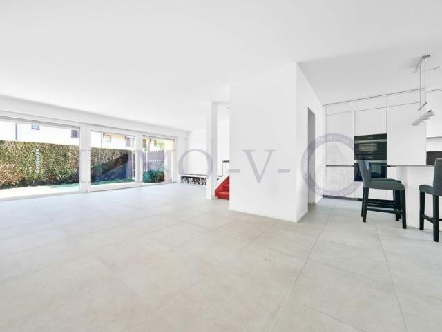IDEALLY LOCATED IN A QUIET AREA WITH GARDEN