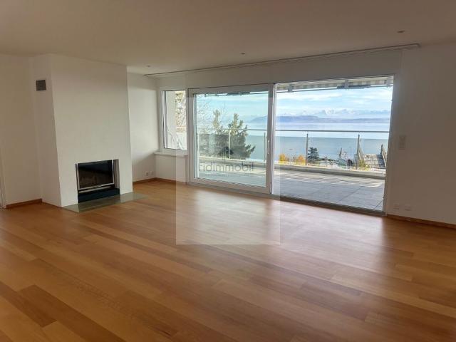 Ideally located with a view of the Alps and lake