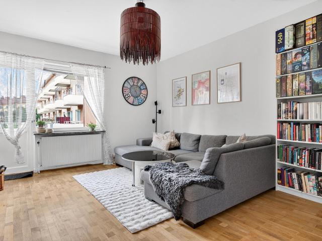 Idrottsgatan 8