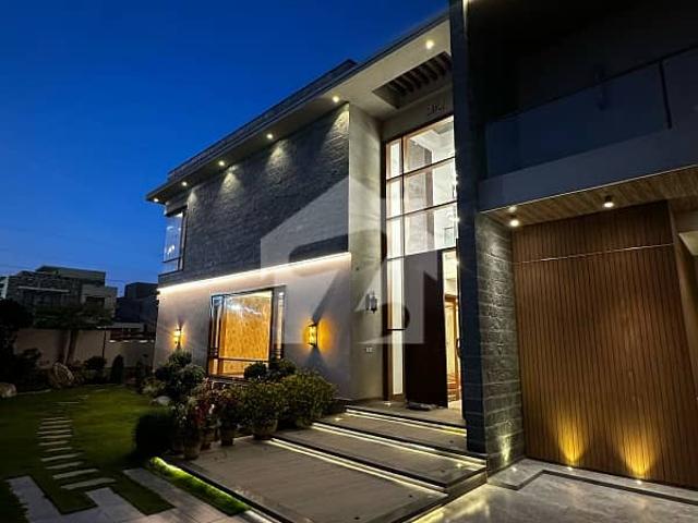 Idyllic House Available In DHA Phase 8 For sale