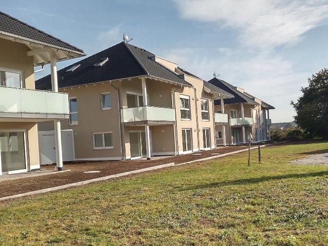Idyllisch gelegene Eigentumswohnung in 93158 Teublitz Katzdorf Neubau