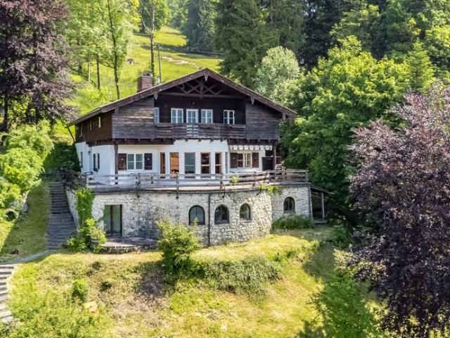 Traumgrundstück mit Blick über den Schliersee Historischer Altbestand und genehmigtes Baurecht