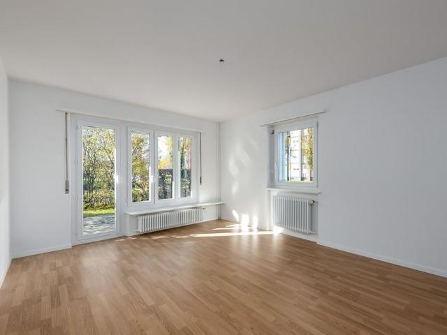 Idyllische Wohnung mit grossem Gartensitzplatz