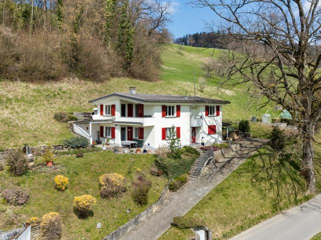 Idyllisches Wohnen mit viel Privatsphäre und 2944 m2 Grundstück