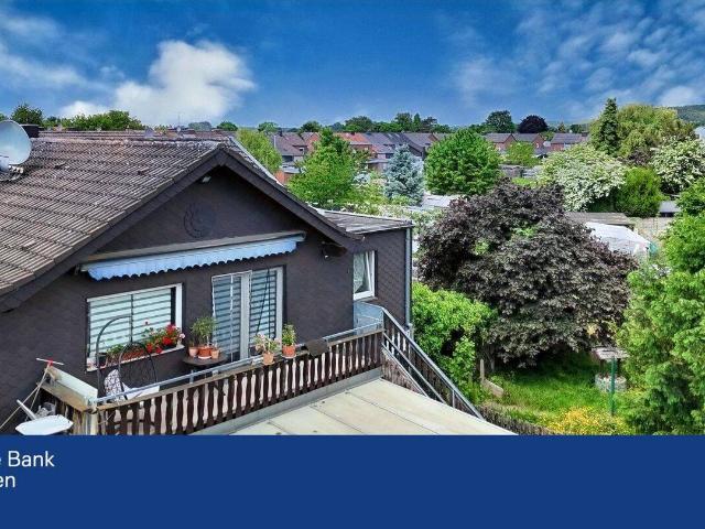 Idyllisches Wohnen: Wohnung mit Garten, Balkon und privatem Zugang