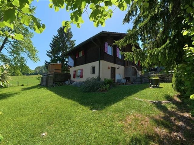 Idyllisches Chalet mit grossem Grundstück an absoluter Ruhelage in Magglingen