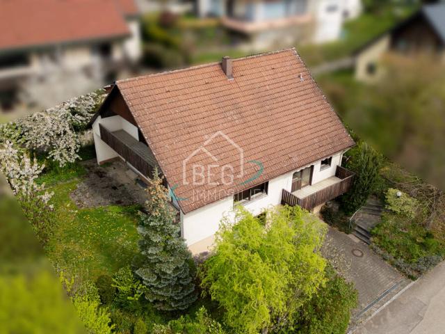 Idyllisches Einfamilienhaus in ruhiger Wohnsiedlung