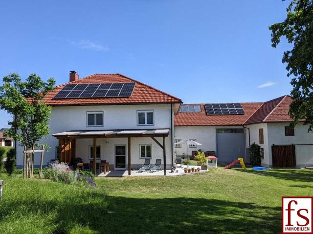 IDYLLISCHES LANDGUT in ALLEINLAGE Modernisiert Top Zustand