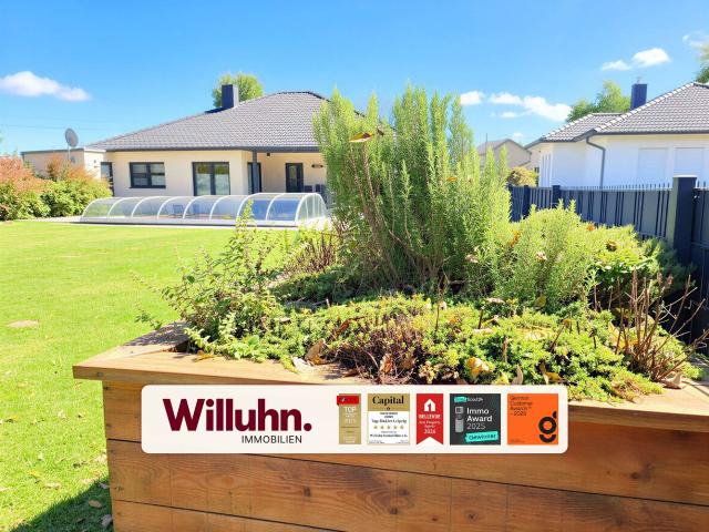 Idyllischer Bungalow mit Pool, Garage und innovativer Luftwärmepumpe – Ihr Traumhaus!