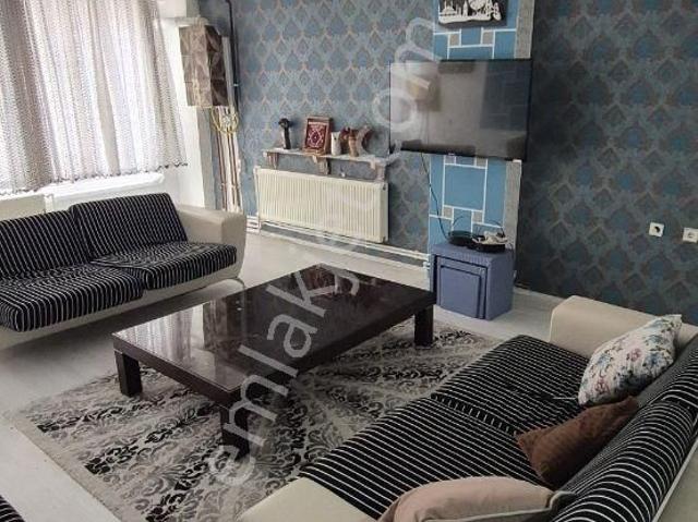 Çiftlikte Konum İtibari İle Çok Güzel 3+1 Acil Satılık Güzel