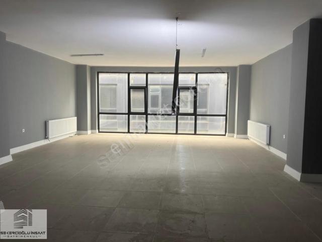Çiftlikköy Merkezde Kiralık 100m² Ofis Özdilek Yakını
