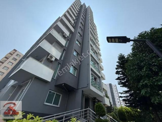 Çiftlikköyde Marka Projede Havuzlu Ve Eşyalı 1+1 Daire