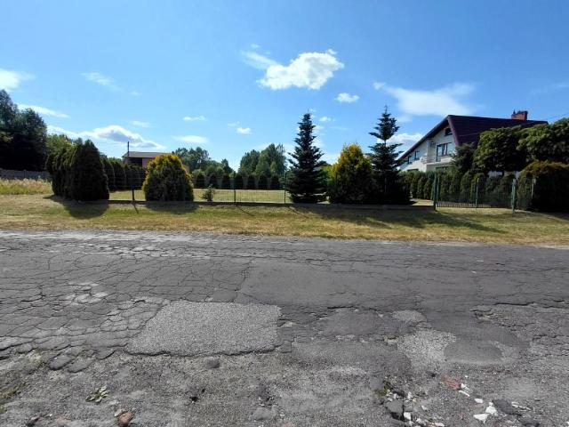 Ikara 223 1 017 m², Częstochowa