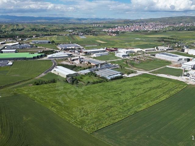 ŞIHLAR TAPU SANAYİ İMARA CEPHELİ HİSSEMİZ SATILIKTIR