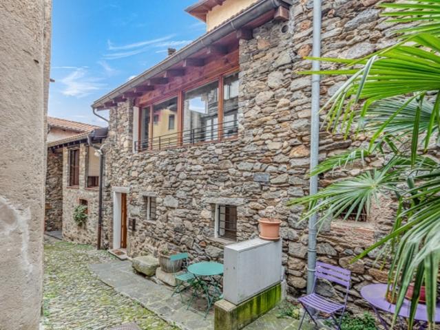 Ihr Ferienhaus im Dorfkern von Bigorio Tessiner Charme inklusive