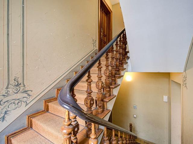 Ihr Investment in Berlin Mitte: 2 Zimmer tolle Gründerzeit Wohnung provisionsfrei