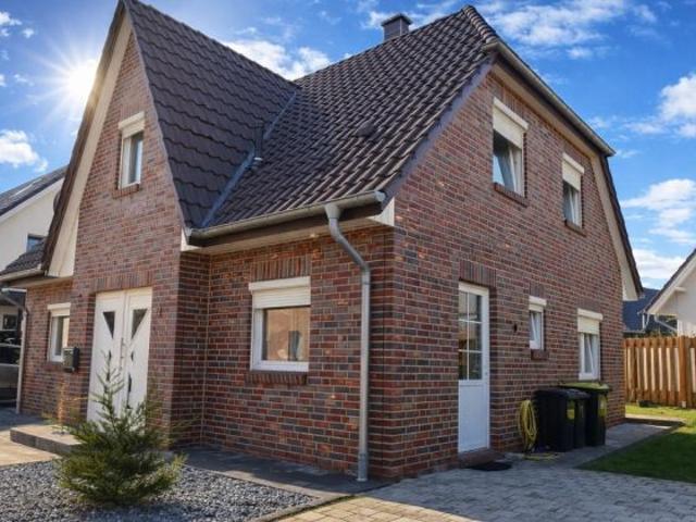 Ihr neues Familienkapitel beginnt hier gepflegtes Einfamilienhaus