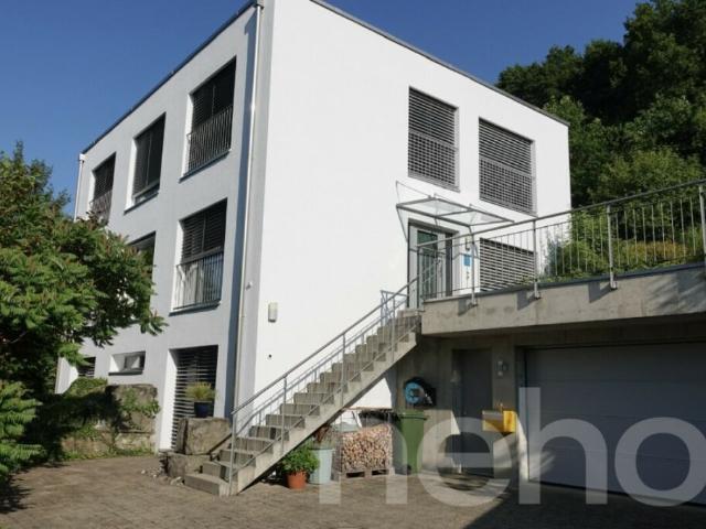 Ihr neues Familienparadies Grosszügiges EFH mit Einliegerwohnung