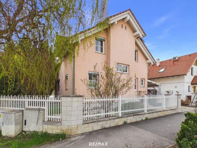 Ihr neues Wohlfühlparadies in Trumau: Stilvolles Einfamilienhaus mit überdachtem Pool!