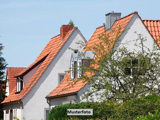 Ihr neues Zuhause Bungalow mit Garten und Garage