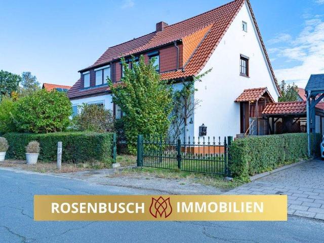 Ihr neues Zuhause Gepflegte Doppelhaushälfte mit Terrasse und Carport!