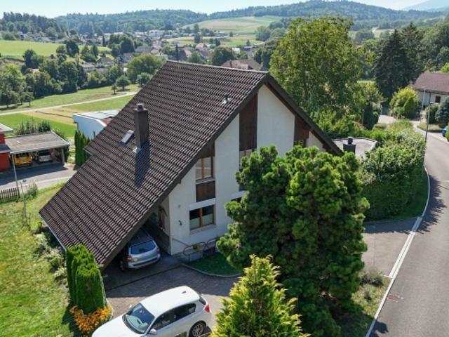 Ihr neues Zuhause Grosszügiges Einfamilienhaus mit Weitsicht und Gartenparadies