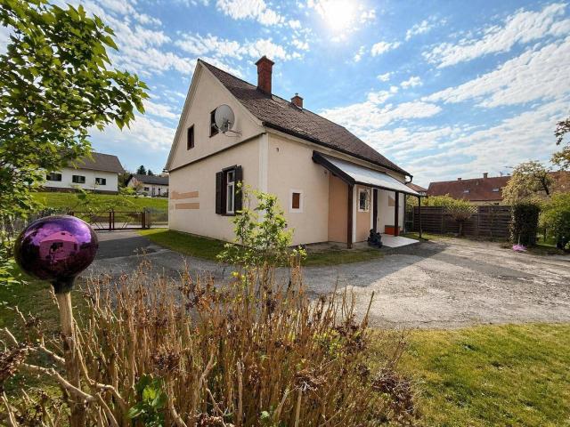 Ihr neues Zuhause in Fehring sonniges Einfamilienhaus mit großem Grundstück und viel Potenzial