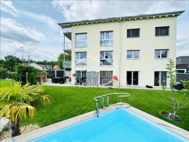 Ihr neues Zuhause in grüner Umgebung modern, ruhig, und mit viel.