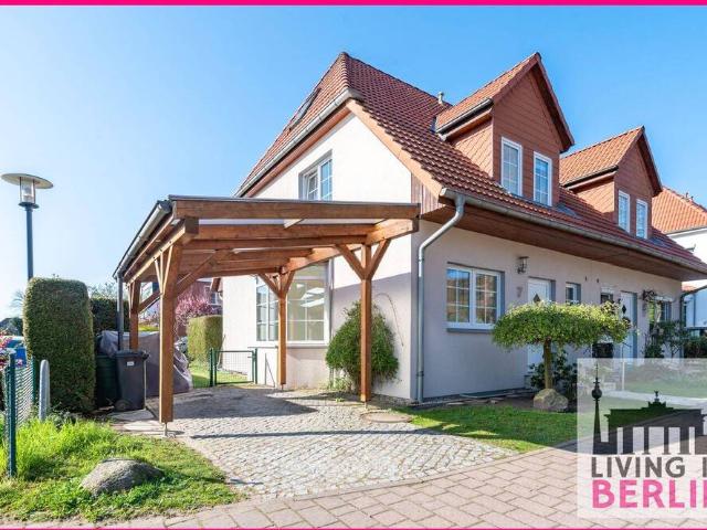 Ihr neues Zuhause in Hönow Charmante Doppelhaushälfte für die ganze Familie!
