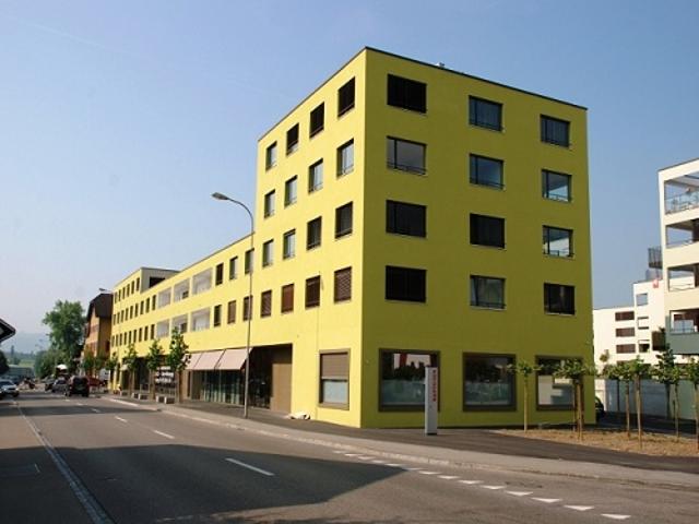 Ihr neues Zuhause in Sins 4.5 Zimmer mit viel Wohnkomfort