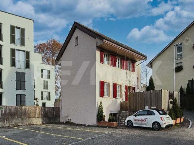 Ihr neues Zuhause mit Geschichte und Charme  sowie mit Blick auf die Festung Aarburg