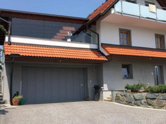Ihr neues Zuhause, mit Pool, Garten und viel Platz zur Entfaltung!