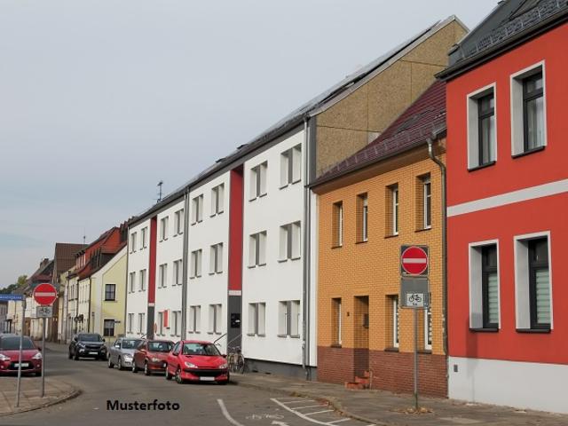 Ihr neues Zuhause Reihenhaus mit Garten und Garage