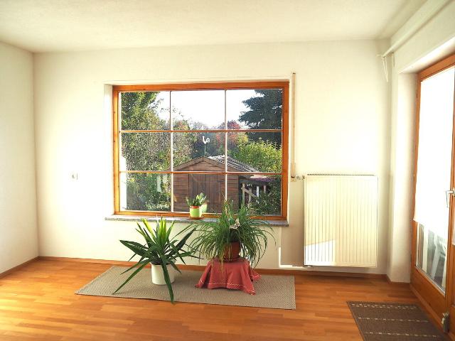 Ihr neues Zuhause? Sonnige Doppelhaushälfte im Grünen familienfreundlich und bezugsfrei!
